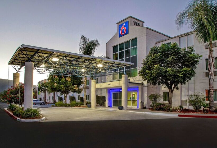 Motel 6 gilroy, Ca