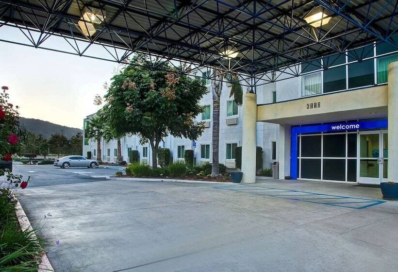 Motel 6 gilroy, Ca