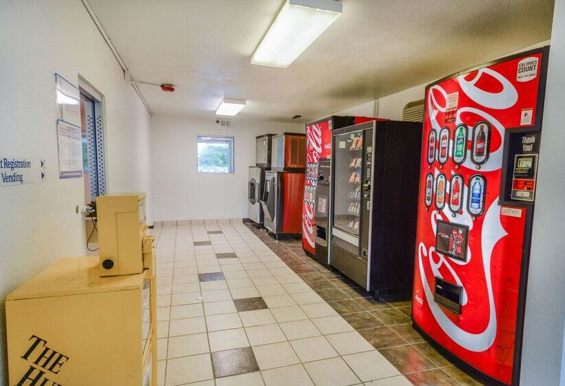 Motel 6 Huntsville, Tx