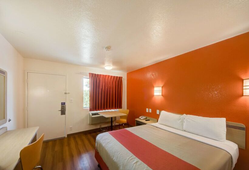 Motel 6 Lakeland, Fl