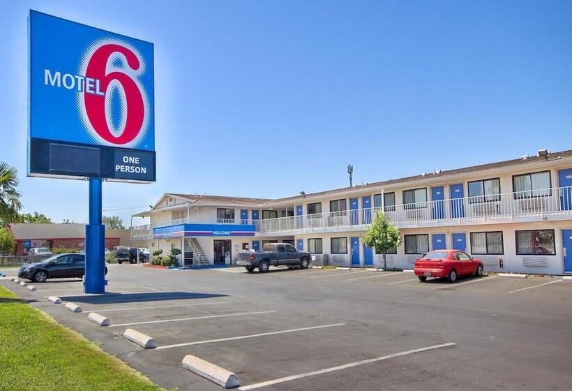 Motel 6 Monterey, Ca