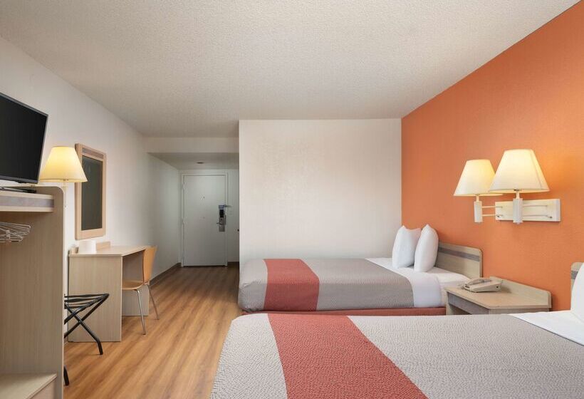 Motel 6 San Simeon, Ca  Hearst Castle Area