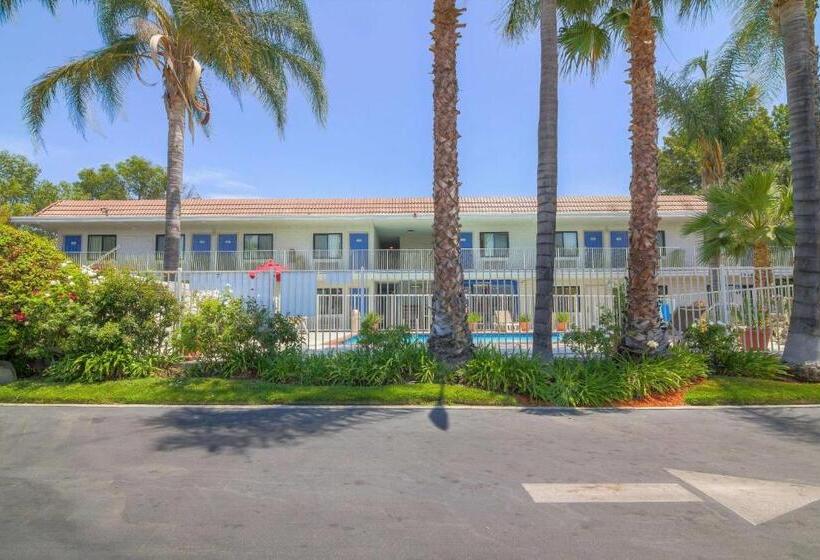 Motel 6simi Valley, Ca