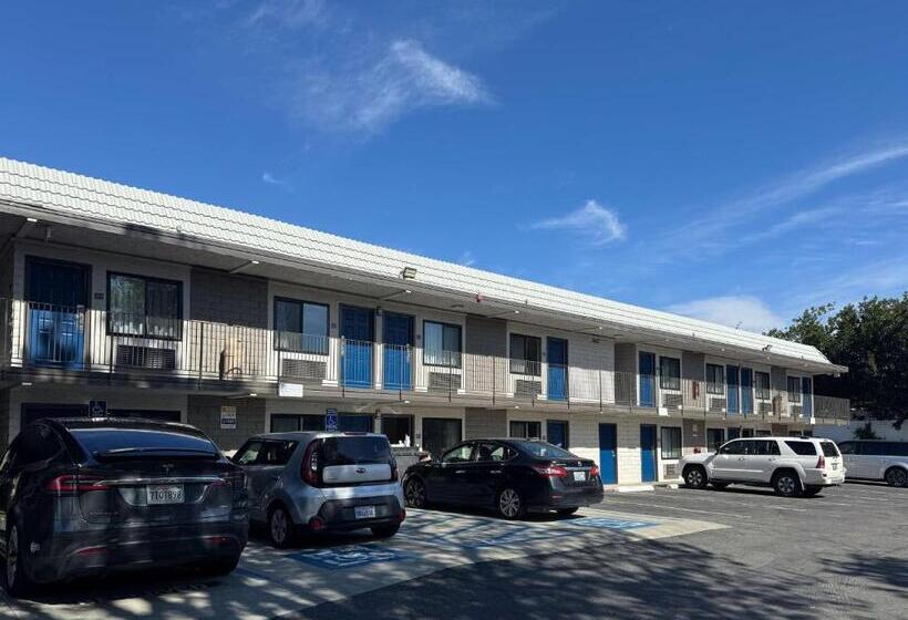 Motel 6simi Valley, Ca