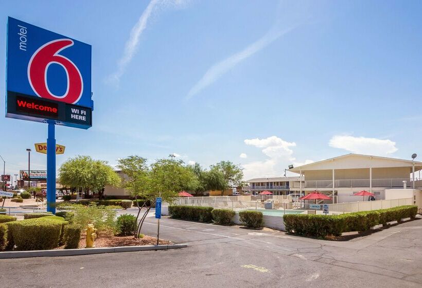 Motel 6youngtown, Az  Phoenix  Sun City