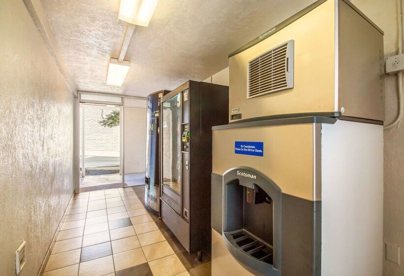 Motel 6youngtown, Az  Phoenix  Sun City