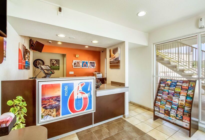 Motel 6youngtown, Az  Phoenix  Sun City