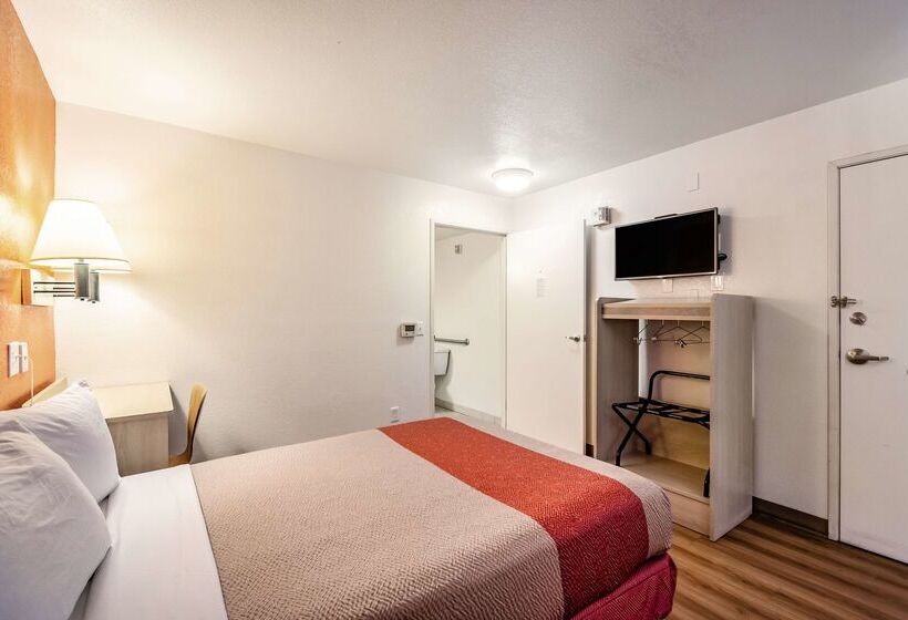 Motel 6youngtown, Az  Phoenix  Sun City