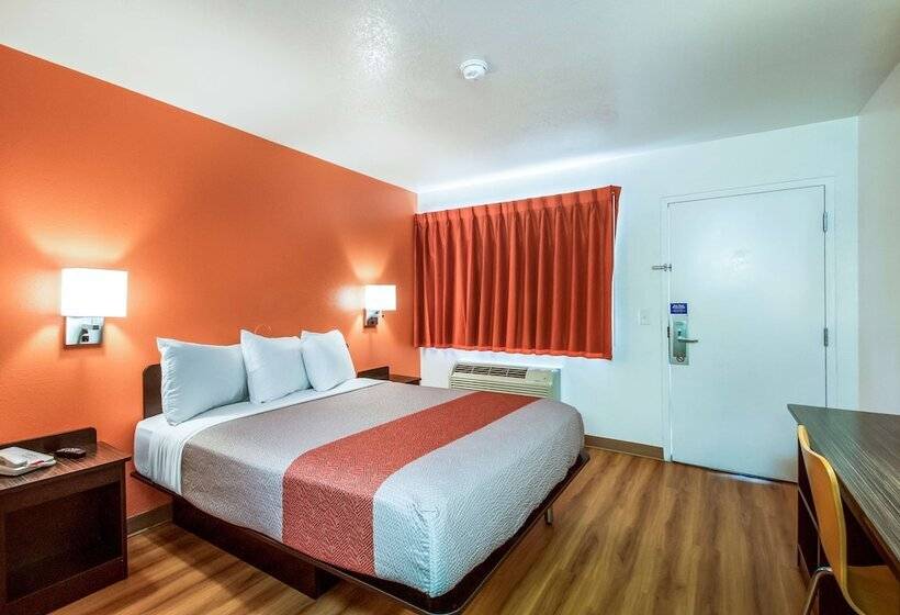 Motel 6youngtown, Az  Phoenix  Sun City