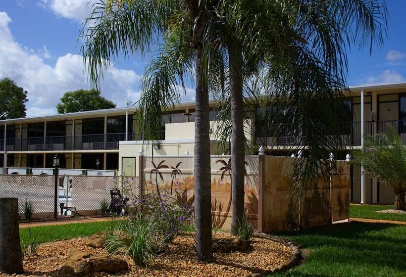 فندق على الطريق At Home Inn  Fort Pierce