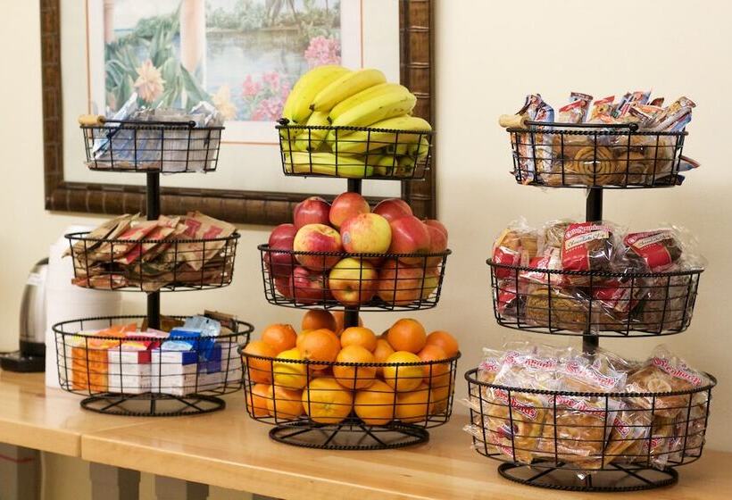 فندق على الطريق At Home Inn  Fort Pierce