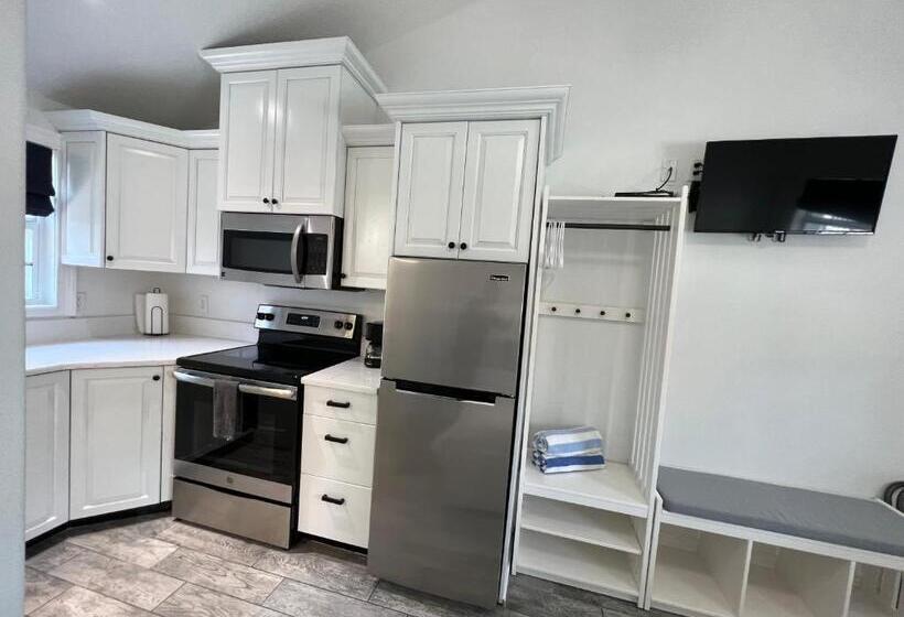 فندق على الطريق Blue Waters Treasure Island