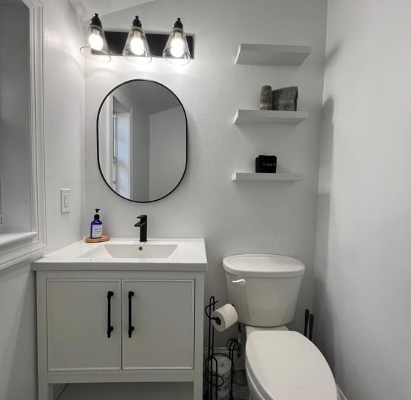 فندق على الطريق Blue Waters Treasure Island