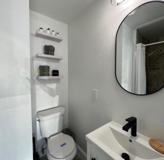 فندق على الطريق Blue Waters Treasure Island