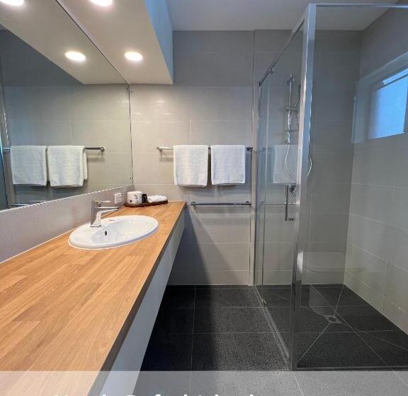 מוטל Summerhill Motor Inn