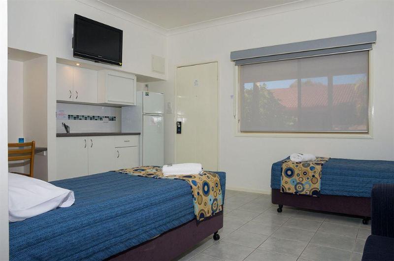 מוטל Yamba Motor Inn