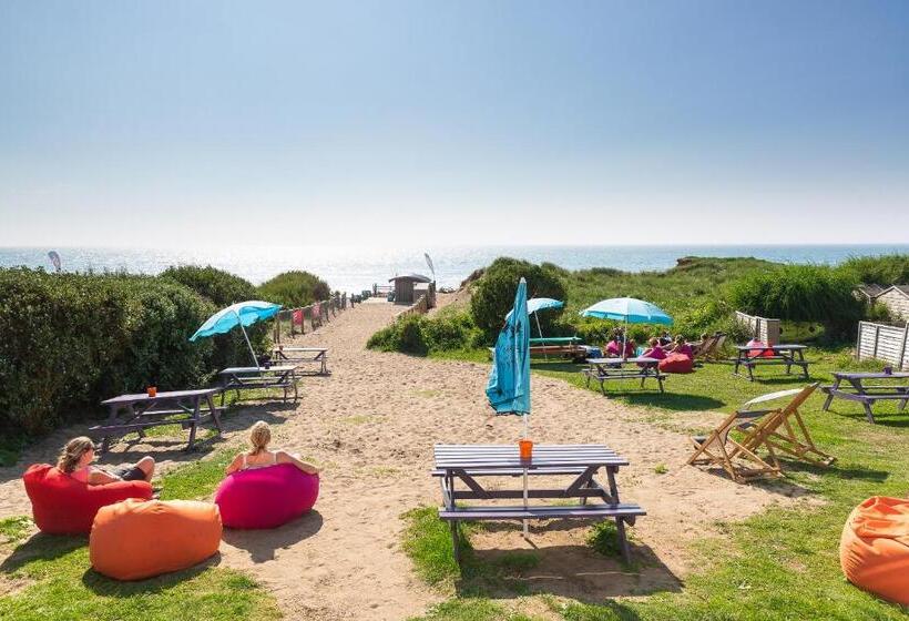 Пансион Beach House B&b