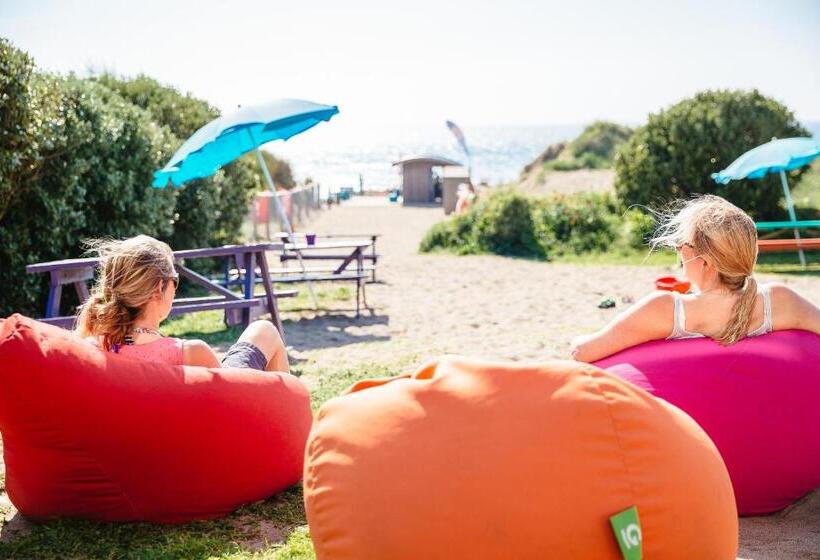 Пансион Beach House B&b