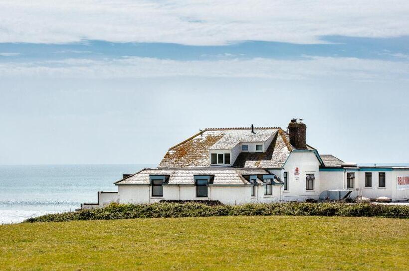 Пансион Beach House B&b