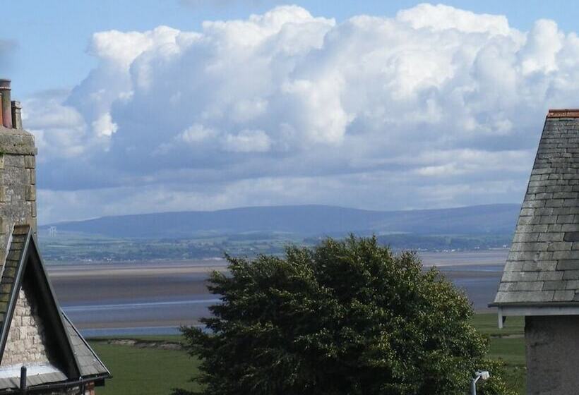 بنسيون Birchleigh Guest House