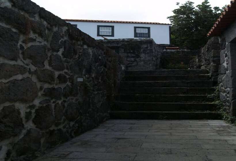 פנסיון Casa Do Comendador