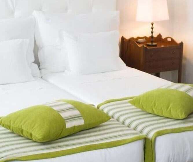 פנסיון Casa Do Comendador