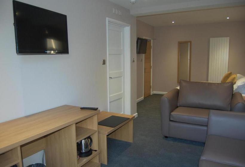 פנסיון Five Mile Oxford