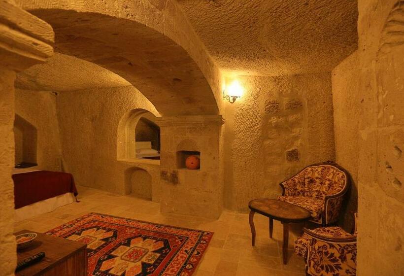 بنسيون Grand Cave Suites