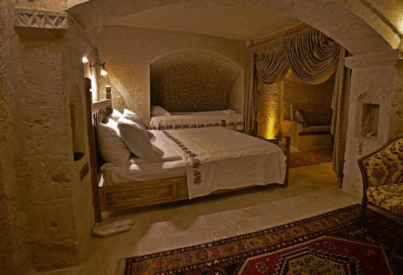 بنسيون Grand Cave Suites