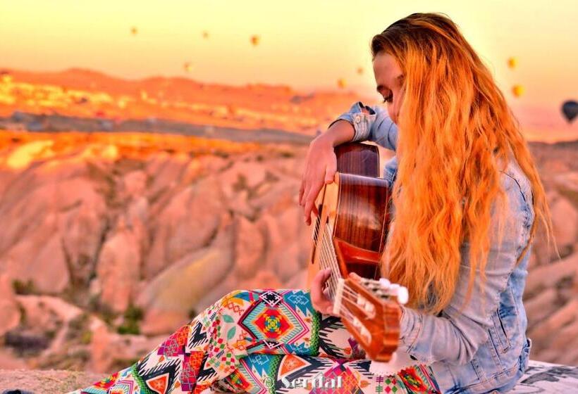 بنسيون Grand Cave Suites