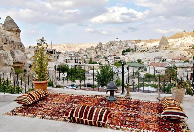 بنسيون Grand Cave Suites