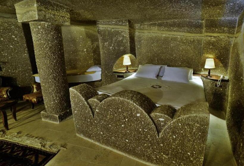 بنسيون Grand Cave Suites