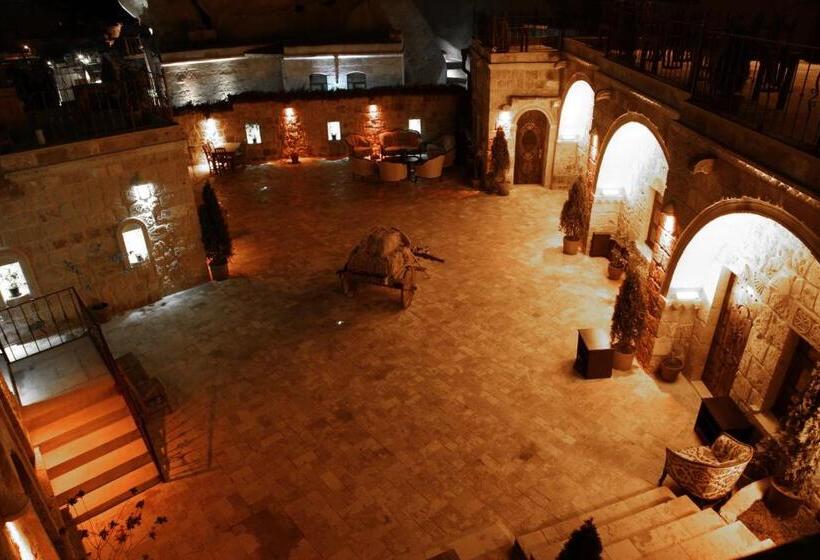 بنسيون Grand Cave Suites