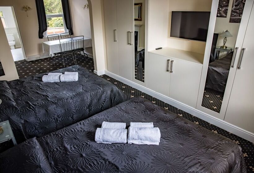 Пансион Lyndricks House