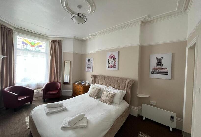 بنسيون Stay At 25