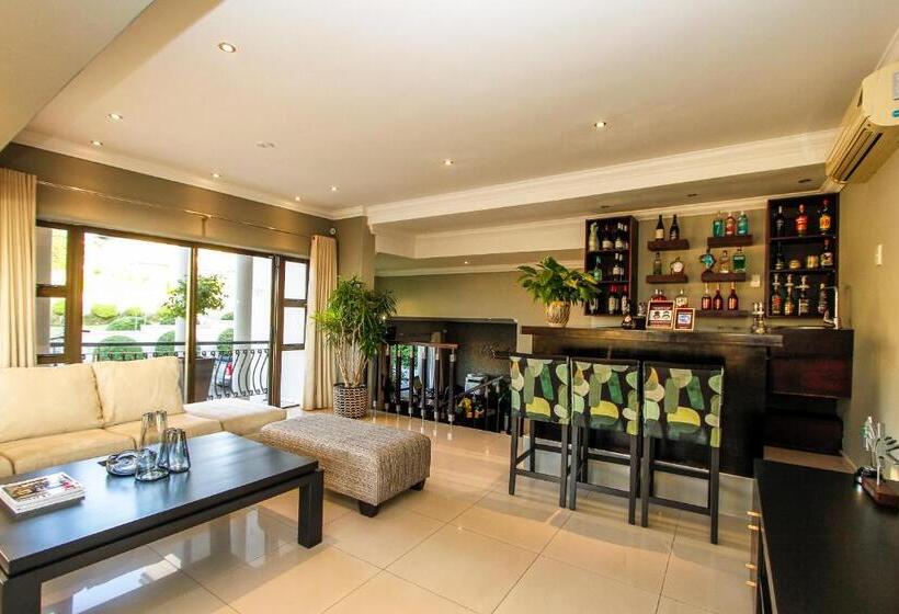 Пансион Sanchia Luxury Guesthouse