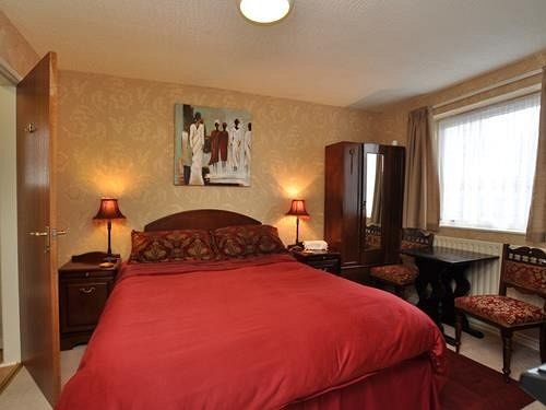 بنسيون Bryn Woodlands House