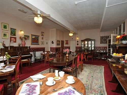 بنسيون Bryn Woodlands House