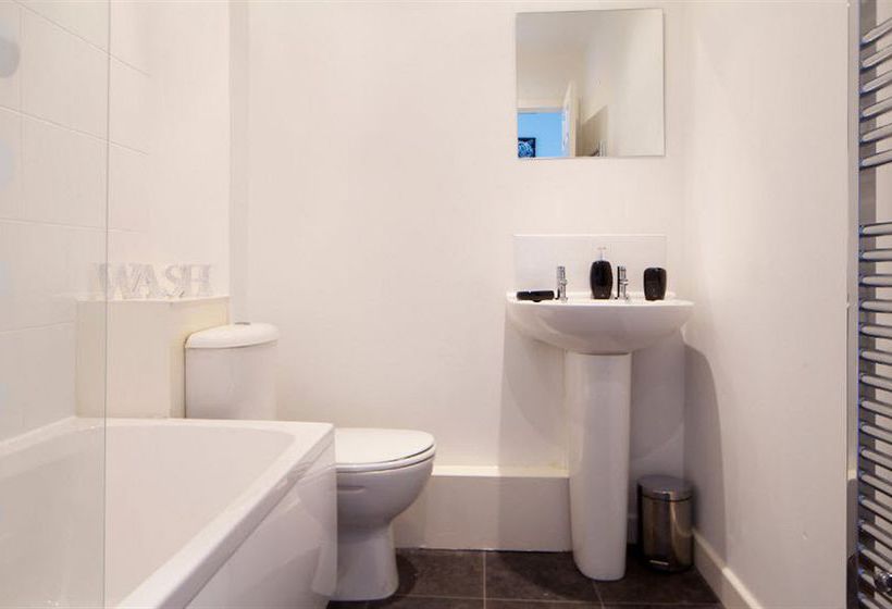 펜션 Charnley Mews Boutique Guest House