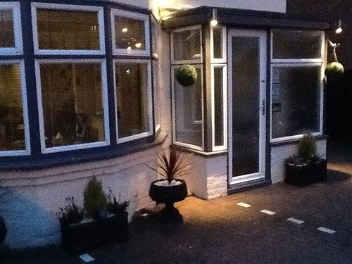 Пансион Hunters Moon Guest House