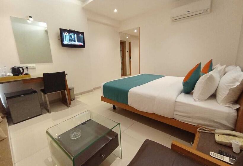 Pride Biznotel Alkapuri