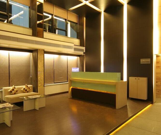 Pride Biznotel Alkapuri