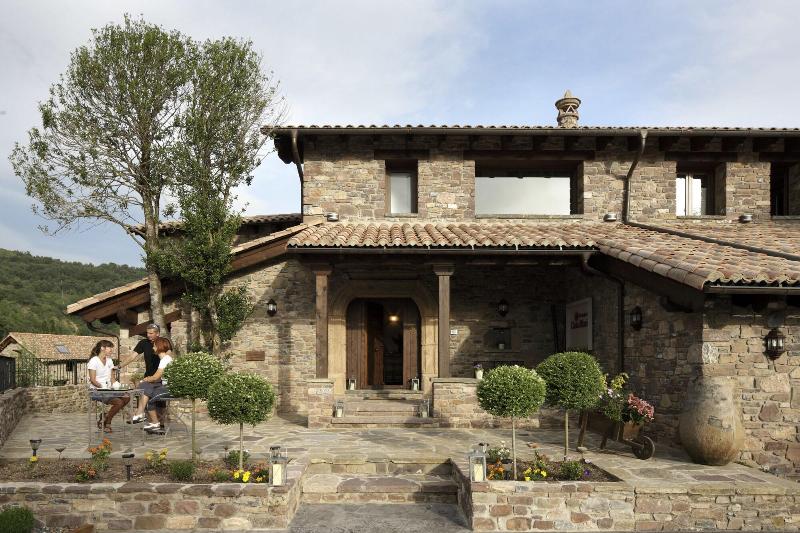 El Acebo De Casa Muria