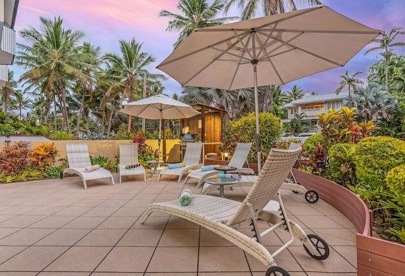 Silkari Reflections Of Port Douglas