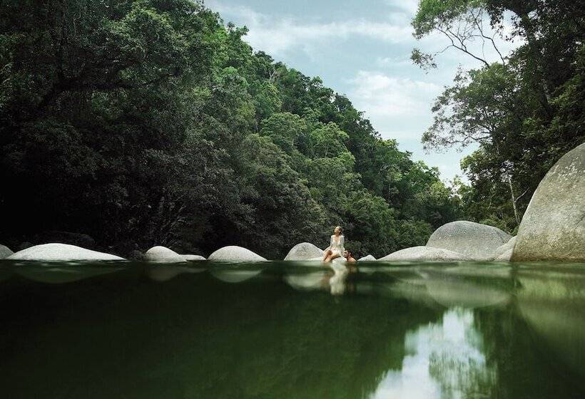 Silkari Reflections Of Port Douglas