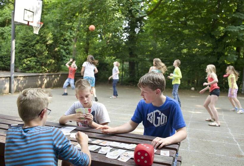 Stayokay Hostel Arnhem