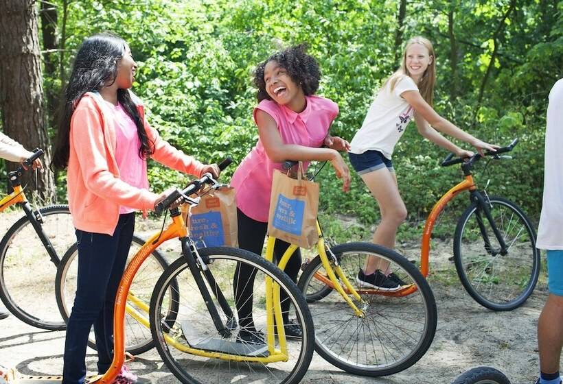 Stayokay Hostel Noordwijk