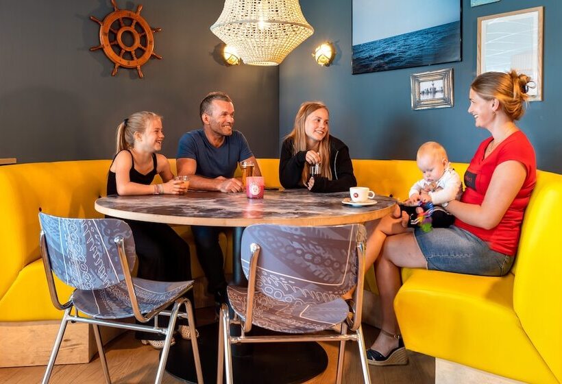 Stayokay Hostel Terschelling