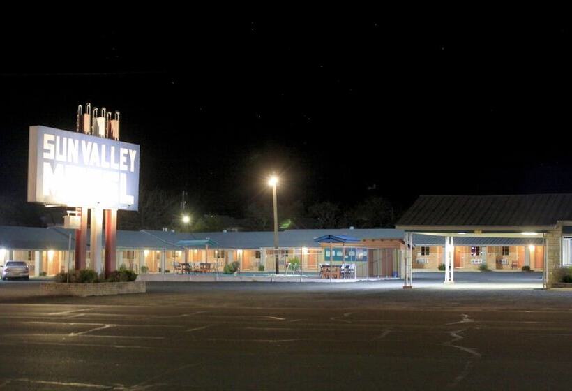 Sun Valley Motel Junction