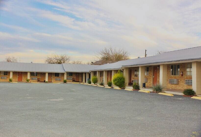 Sun Valley Motel Junction